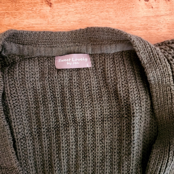 The Boyfriend Sweater - Picture 4 of 6